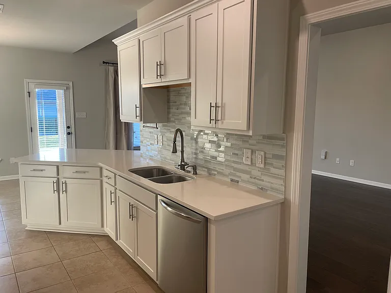 7930 Tall Willow Ave — Photo 8