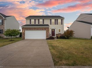 37171 Tail Feather Dr, North Ridgeville, OH 44039
