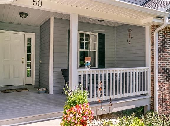 2nd image of 50 Oak Apple Ln