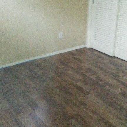 5th image of 4046 Overlook Dr NE