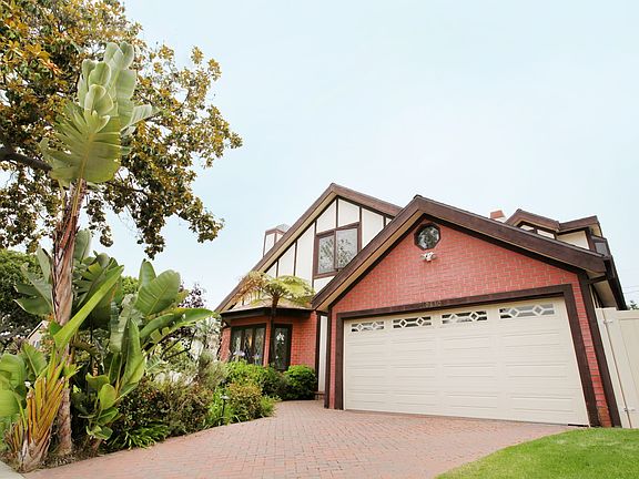 2nd image of 10830 Fairbanks Way