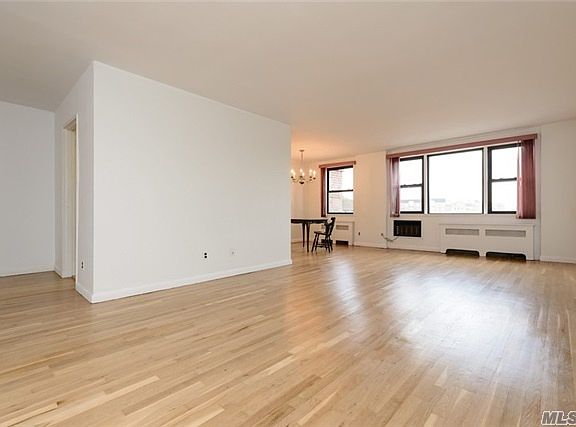 4th image of 2 Birchwood Ct APT 5K