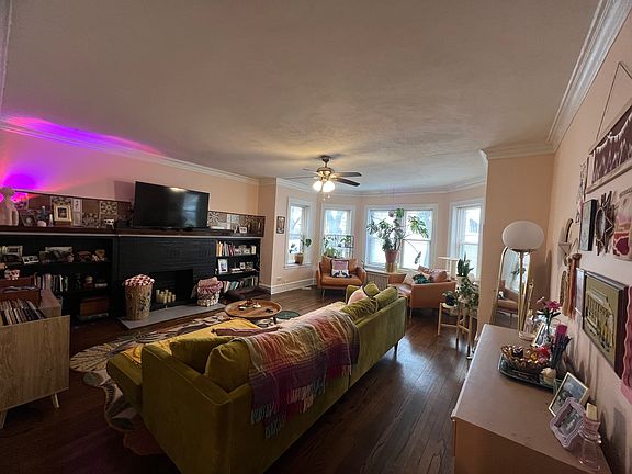 2nd image of 6365 N Paulina St #3