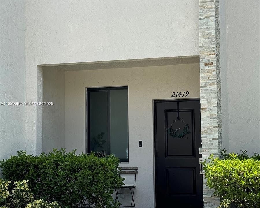 1st image of 21419 NE 2nd Path