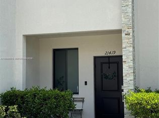 Las Ramblas Via Ventura, Miami, FL 33179