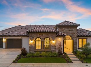 3210 Loyola Ave, Clovis, CA 93619