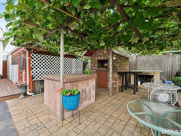 4th image of 234 Tyler Street