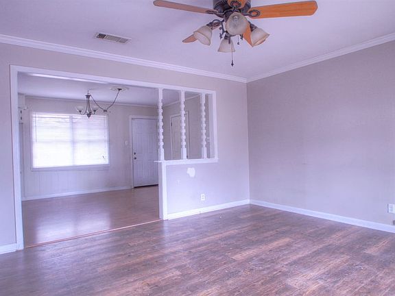 2nd image of 3711 Central St