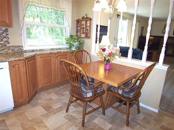 4th image of 2628 Serra Vista Dr