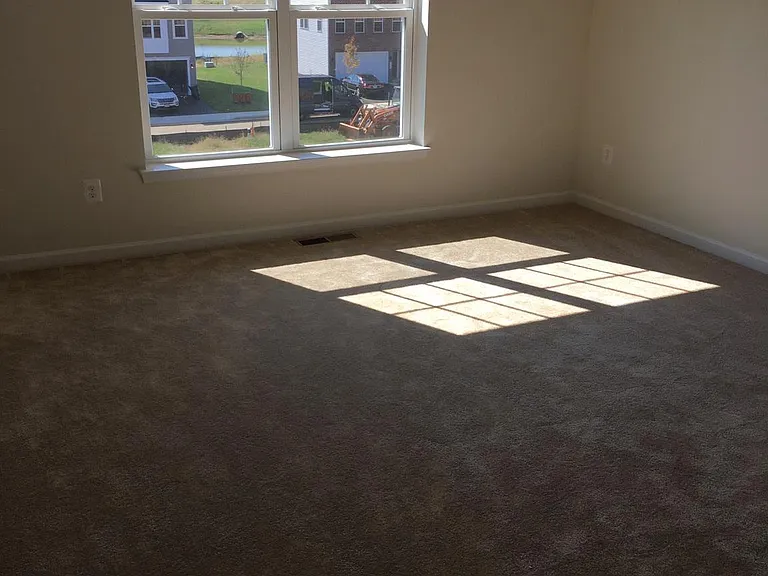 202 Apsley Ter — Photo 11