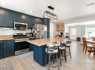 12738 Lakeshore Dr, Lakeside, CA 92040