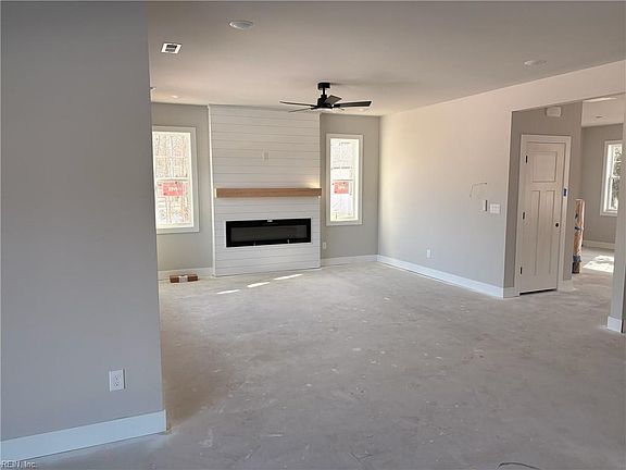 5th image of 1453 Whittamore Rd