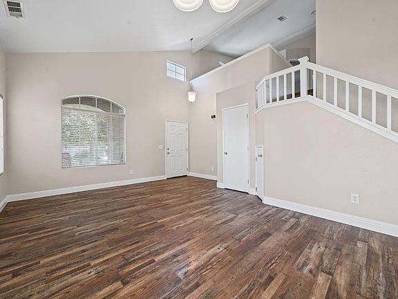 2nd image of 3343 Gable Ct