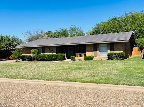 1106 Itasca St, Plainview, TX 79072