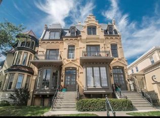 1229 N Prospect Ave #1, Milwaukee, WI 53202