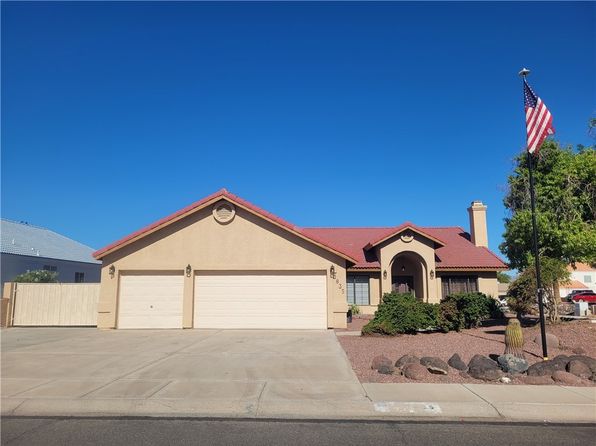 3835 Smoketree Cir