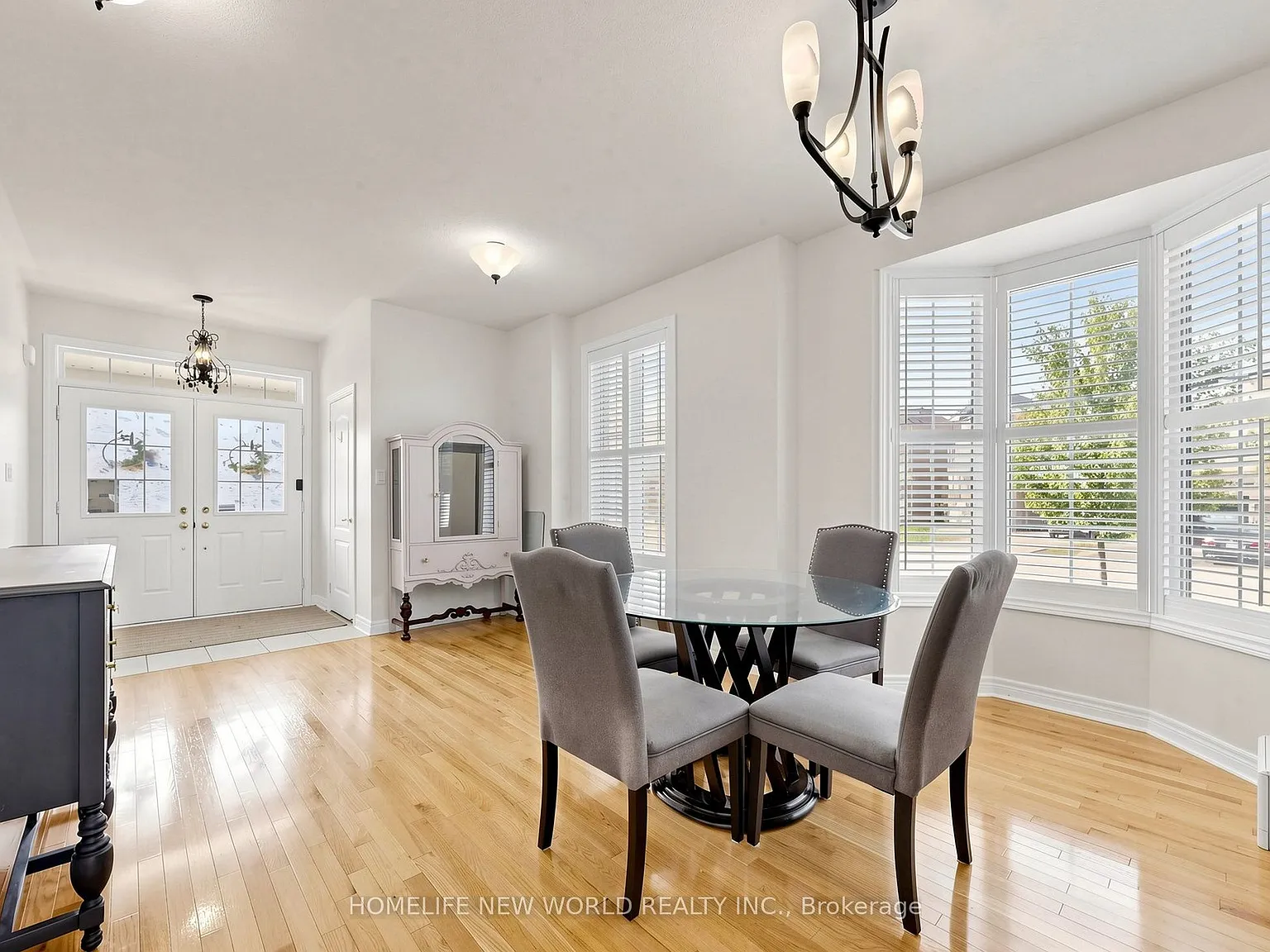 4 bed, $3,500 — Photo 3