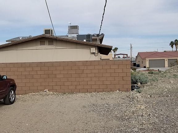 5th image of 2130 Sahara Dr