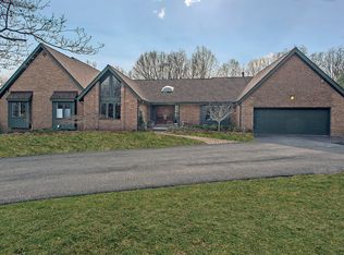 9213 Vendome Dr, Bethesda, MD 20817