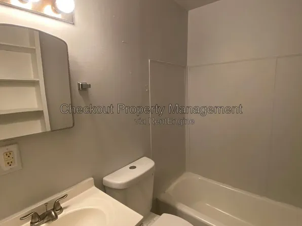 112 Bellerive Blvd, Saint Louis, MO 63111