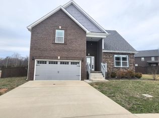1031 Christian James Ct, Clarksville, TN 37043