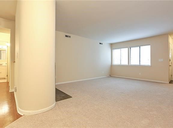 5th image of 150 Stone Mdw