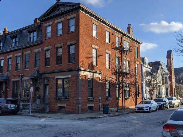901 Paradrome St UNIT 2