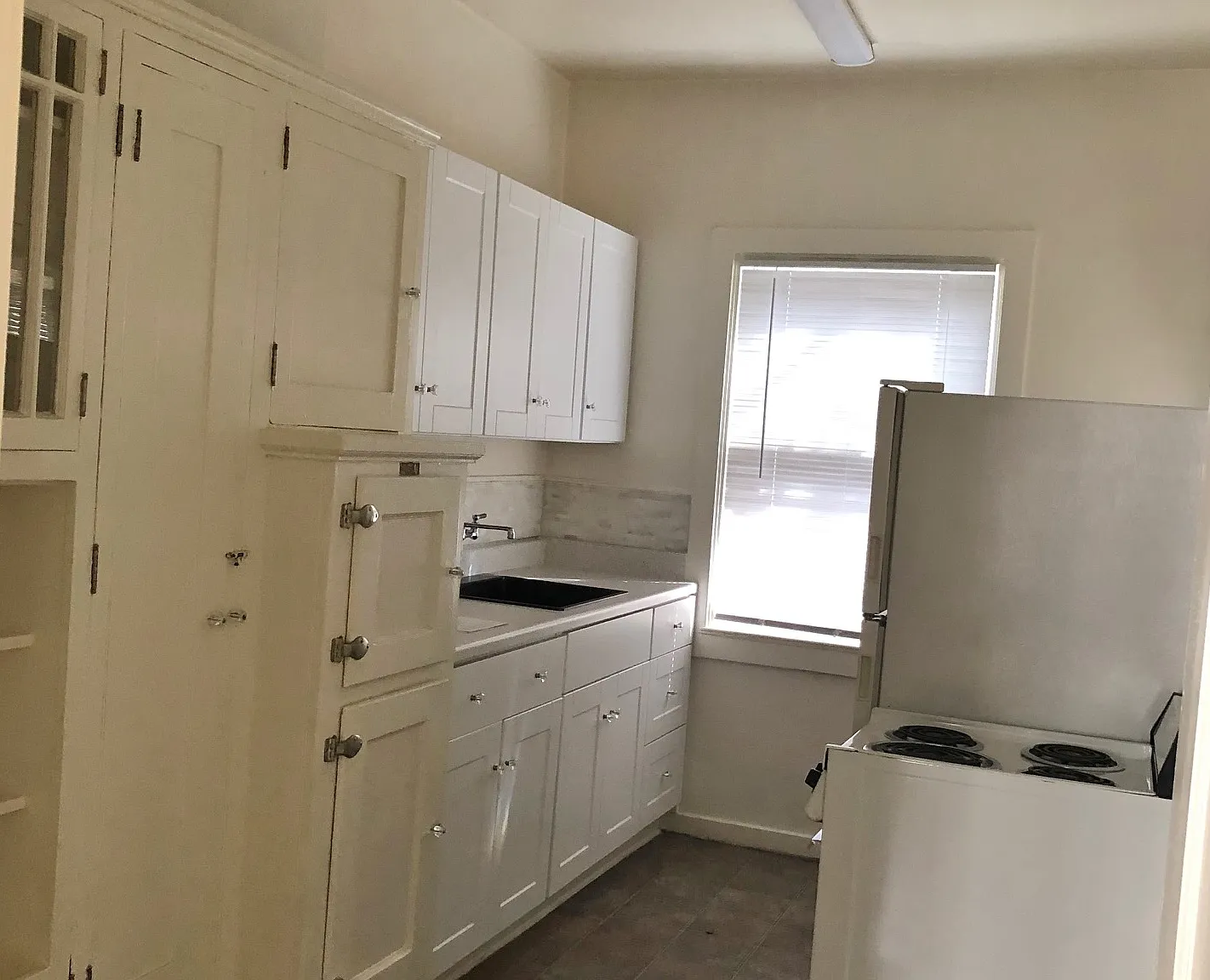 Studio, 600 sqft, $1,450 — Photo 4