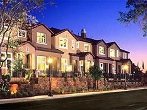 402 Tasman Dr, Sunnyvale, CA 94089