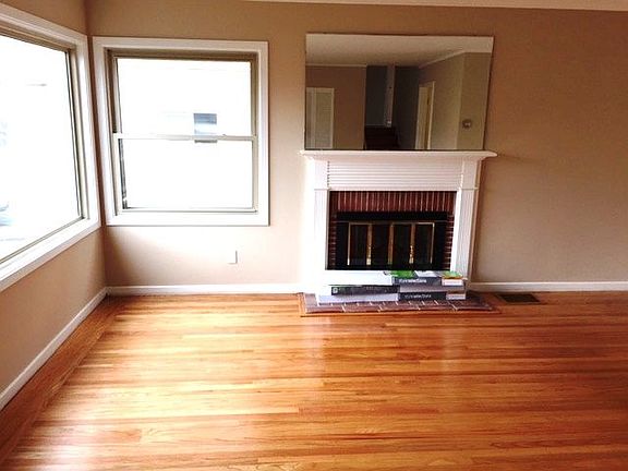 3rd image of 212 Alta Mesa Dr