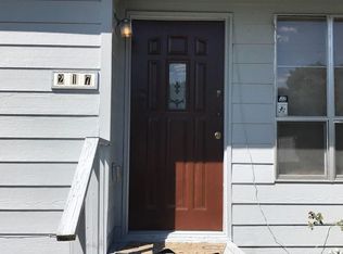 217 Chambers Dr, Alvarado, TX 76009