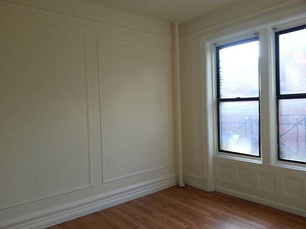 1st image of 467 Lenox Ave APT 31
