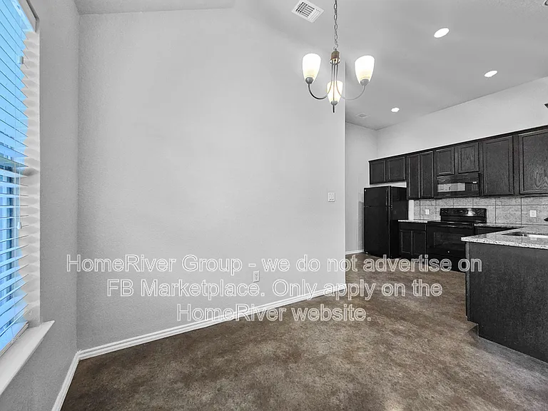 128 Joanne Cv — Photo 6