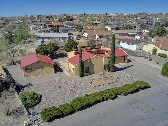 3rd image of 795 Ivory Rd SE