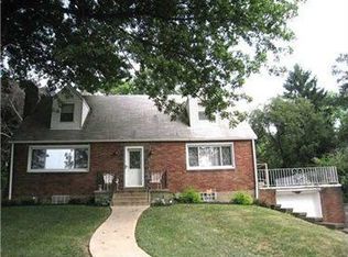 5867 Heberton Dr, Verona, PA 15147