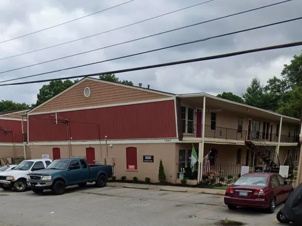 1962 Goldsmith Ln #3, Louisville, KY 40218