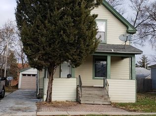 1016 Grand Blvd, Aurora, IL 60505