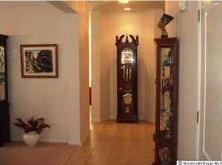 20 Summerwinds Dr, Lakewood, NJ 08701