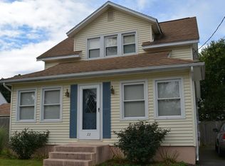 22 Fabyan St, West Springfield, MA 01089