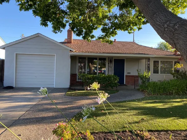4072 Sutherland Dr, Palo Alto, CA 94303
