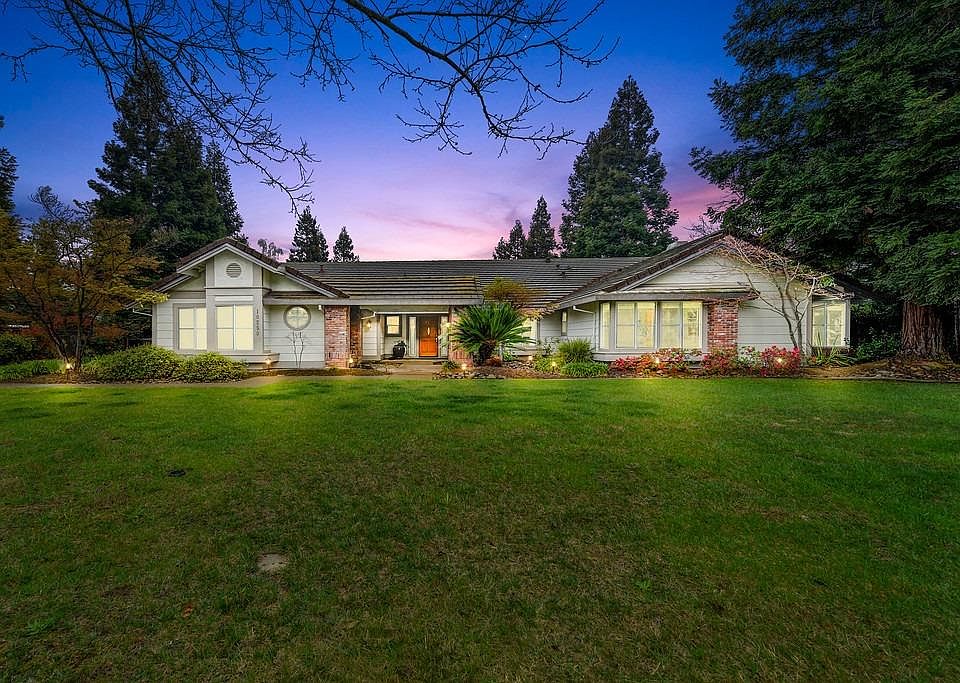 1st image of 10250 Cavalletti Dr