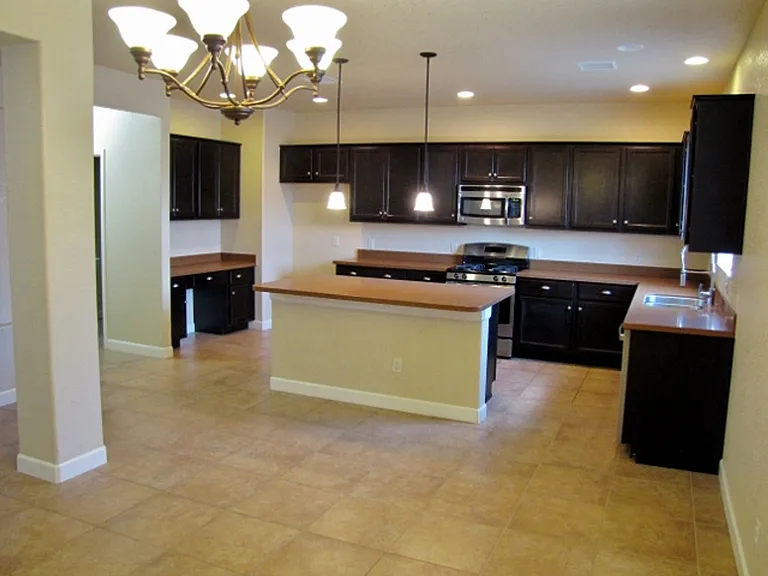 1059 Wagner Pl — Photo 11