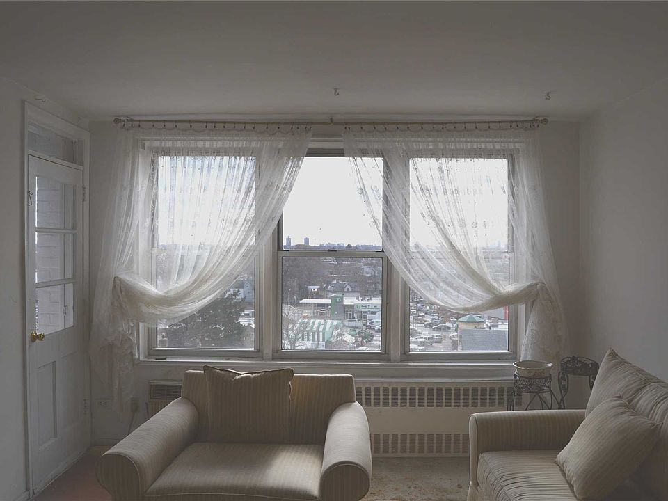 1st image of 3425 150th Pl APT 6B