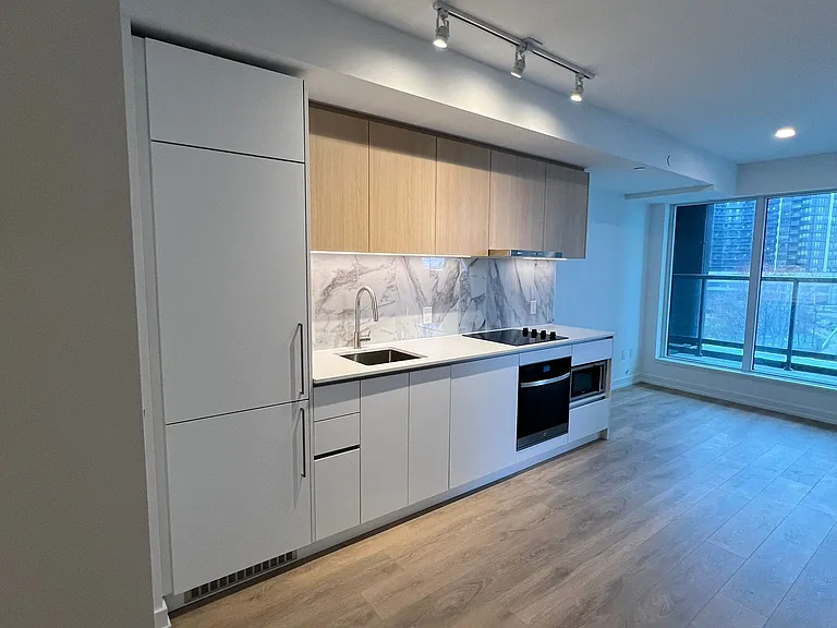 1100 Sheppard Ave W #509 — Photo 2