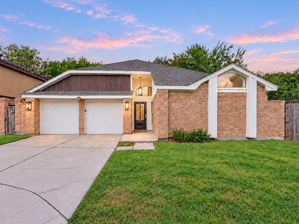 1st image of 7842 Micheline Cir