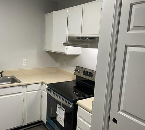 2nd image of 881 Powell Dr #F3d5dbd0c