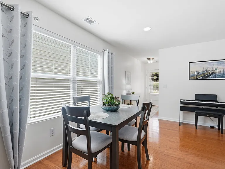 329 Mystic Point Dr — Photo 12