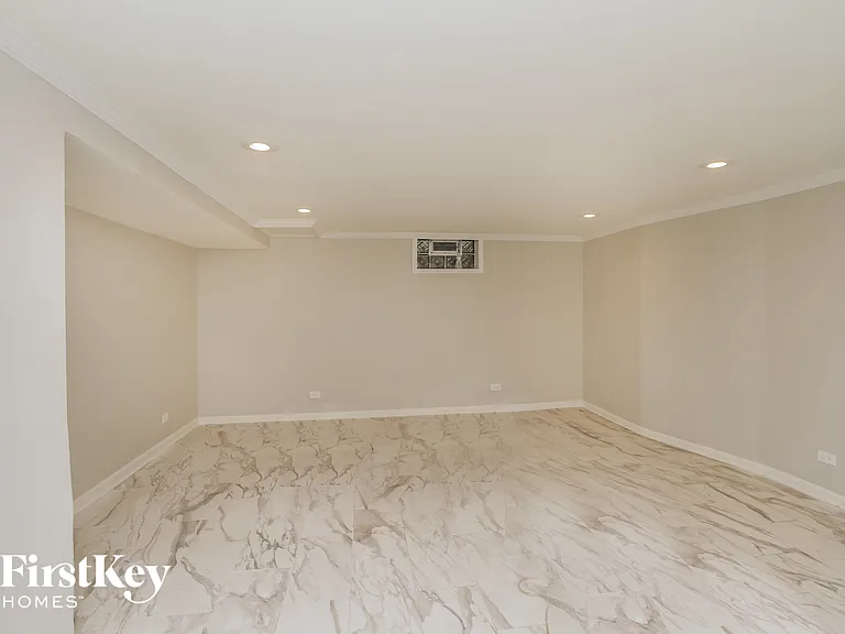 7758 Sycamore Dr — Photo 10