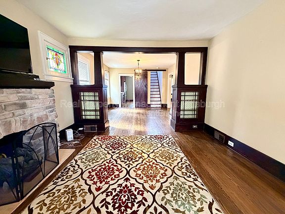 3rd image of 1818 Kleber St