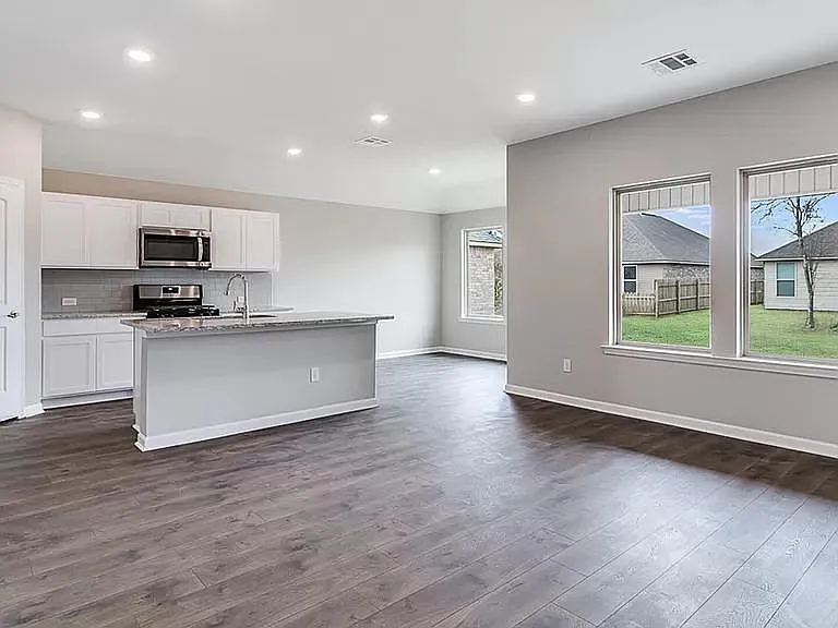 116 Southern Oak Dr — Photo 10